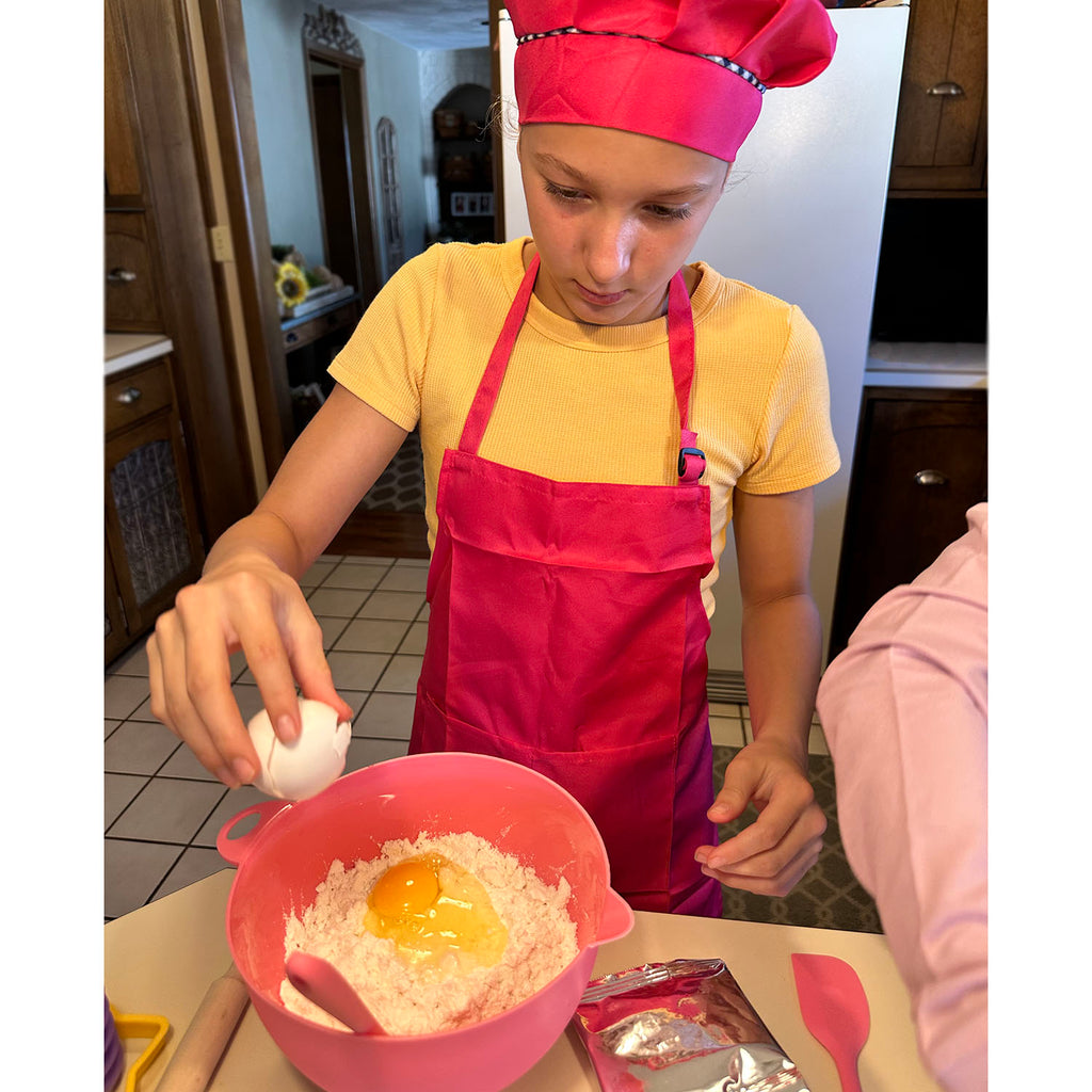 Little Pals Pink Baking Set