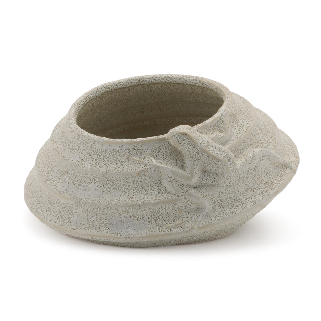 Round Porcelain Planter with Frog (Set of 2)